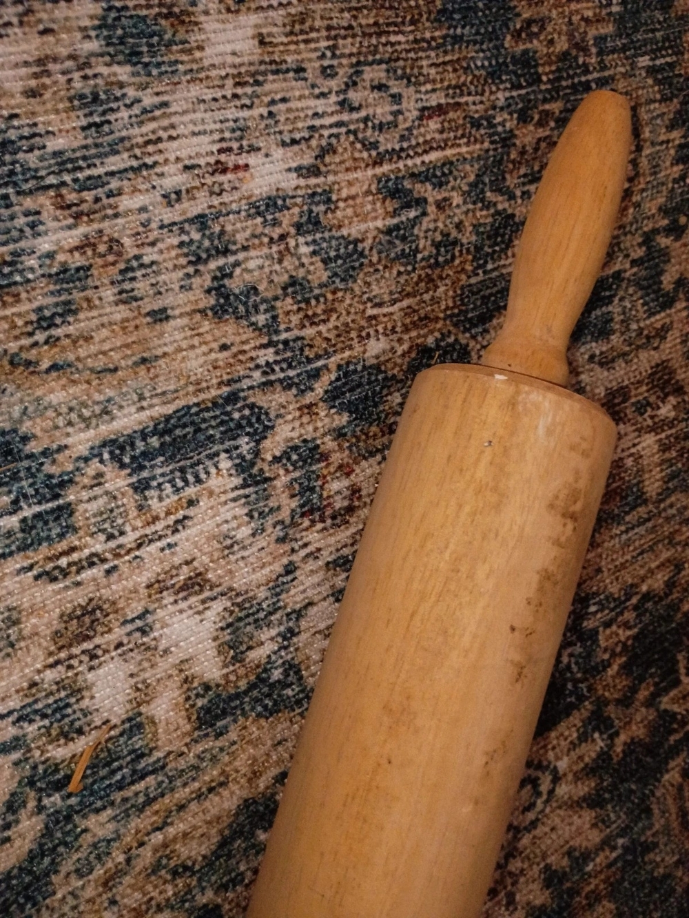 Classic Wooden Rolling Pin in Light Brown